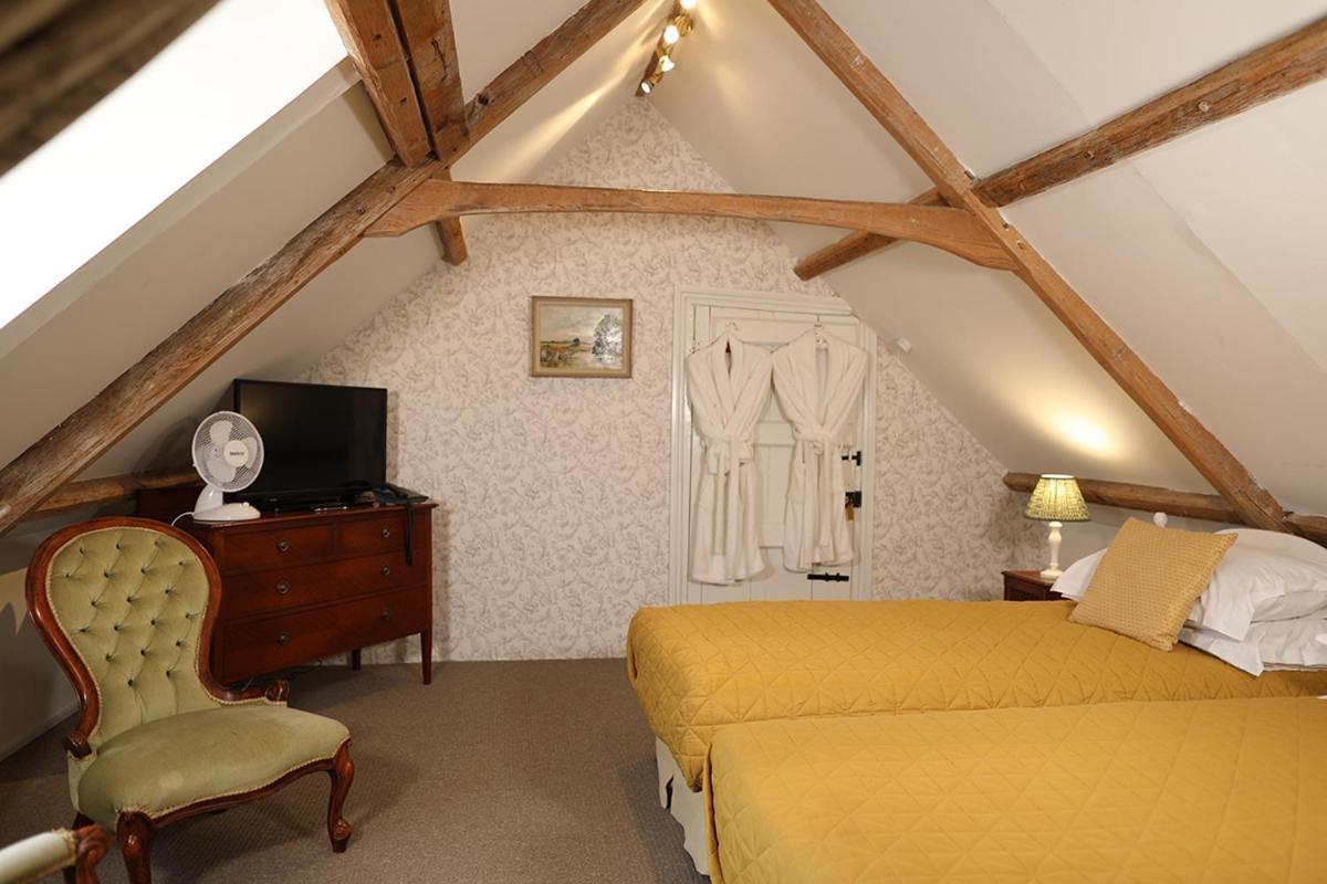 Carrick'S At Castle Farm Hotel Swanton Morley Luaran gambar